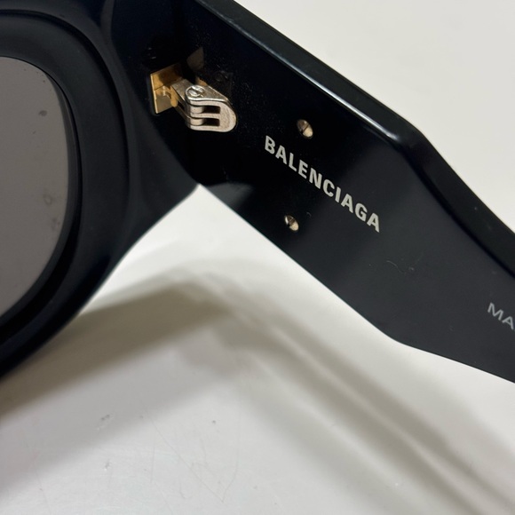 Balenciaga Black Glasses - Picture 1 of 9